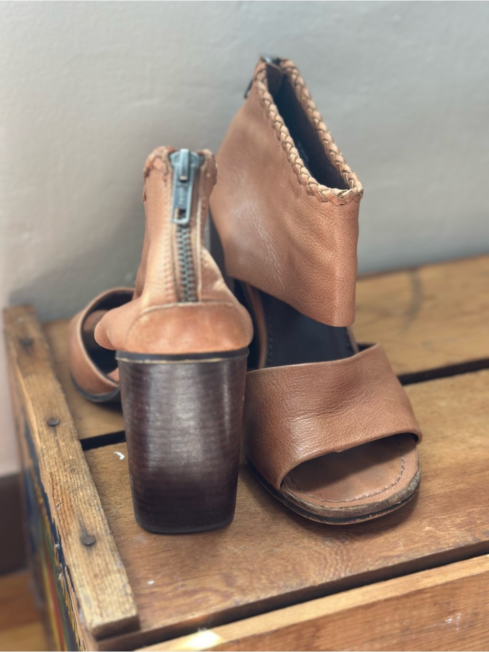 Bacio 61 Tan Open-Toe Block Heel Sandals with Braided Trim - Picture 3 of 7